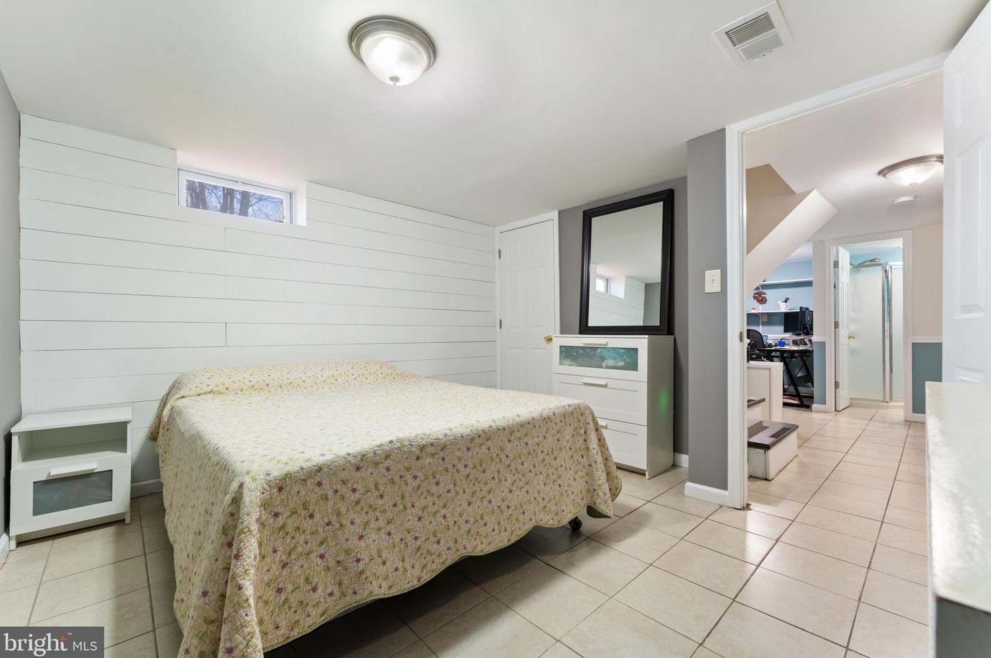 7217 Roosevelt Ave, Falls Church VA  22042-1625 exterior