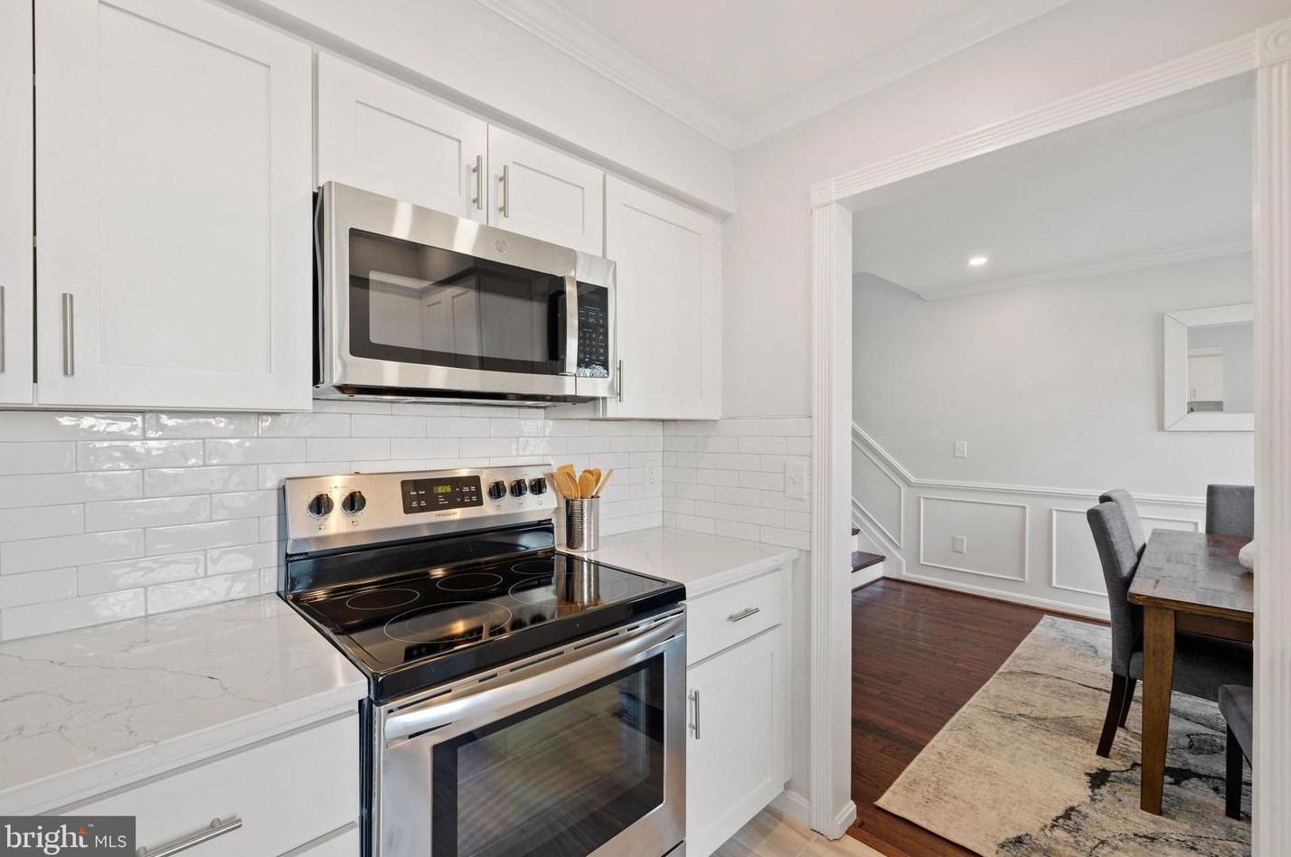 13998 New Braddock Rd, Centreville VA  20121-3440 exterior