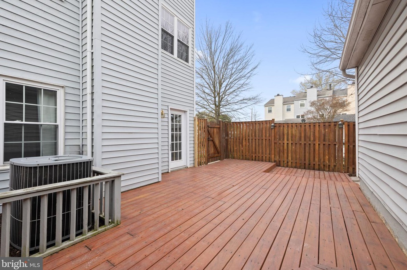 13998 New Braddock Rd, Centreville VA  20121-3440 exterior