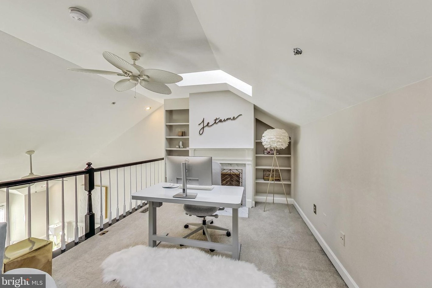 6000 Kelsey Ct, Falls Church VA  22044-2944 exterior