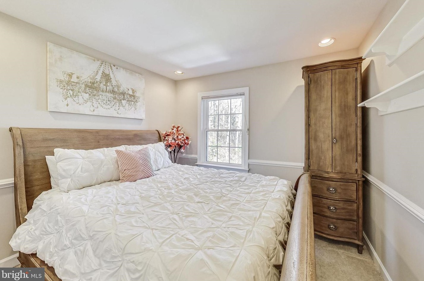 6000 Kelsey Ct, Falls Church VA  22044-2944 exterior