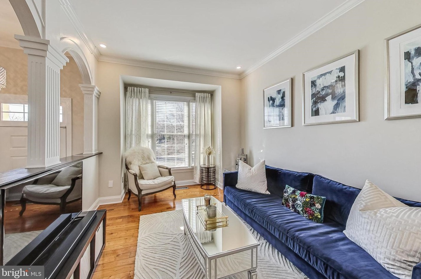 6000 Kelsey Ct, Falls Church VA  22044-2944 exterior