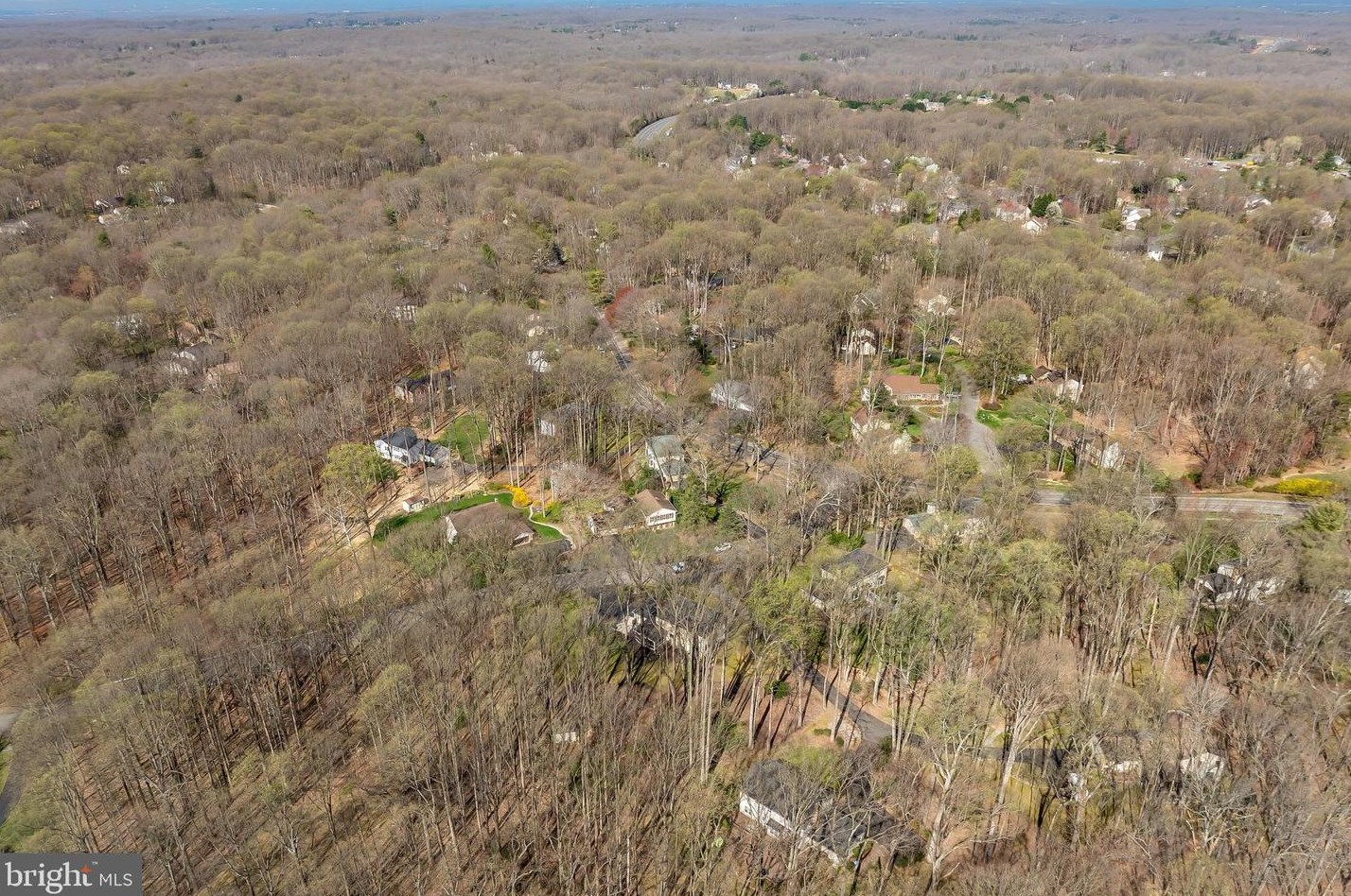 5719 Jonathan Mitchell Rd, Fairfax VA  22039-1402 exterior