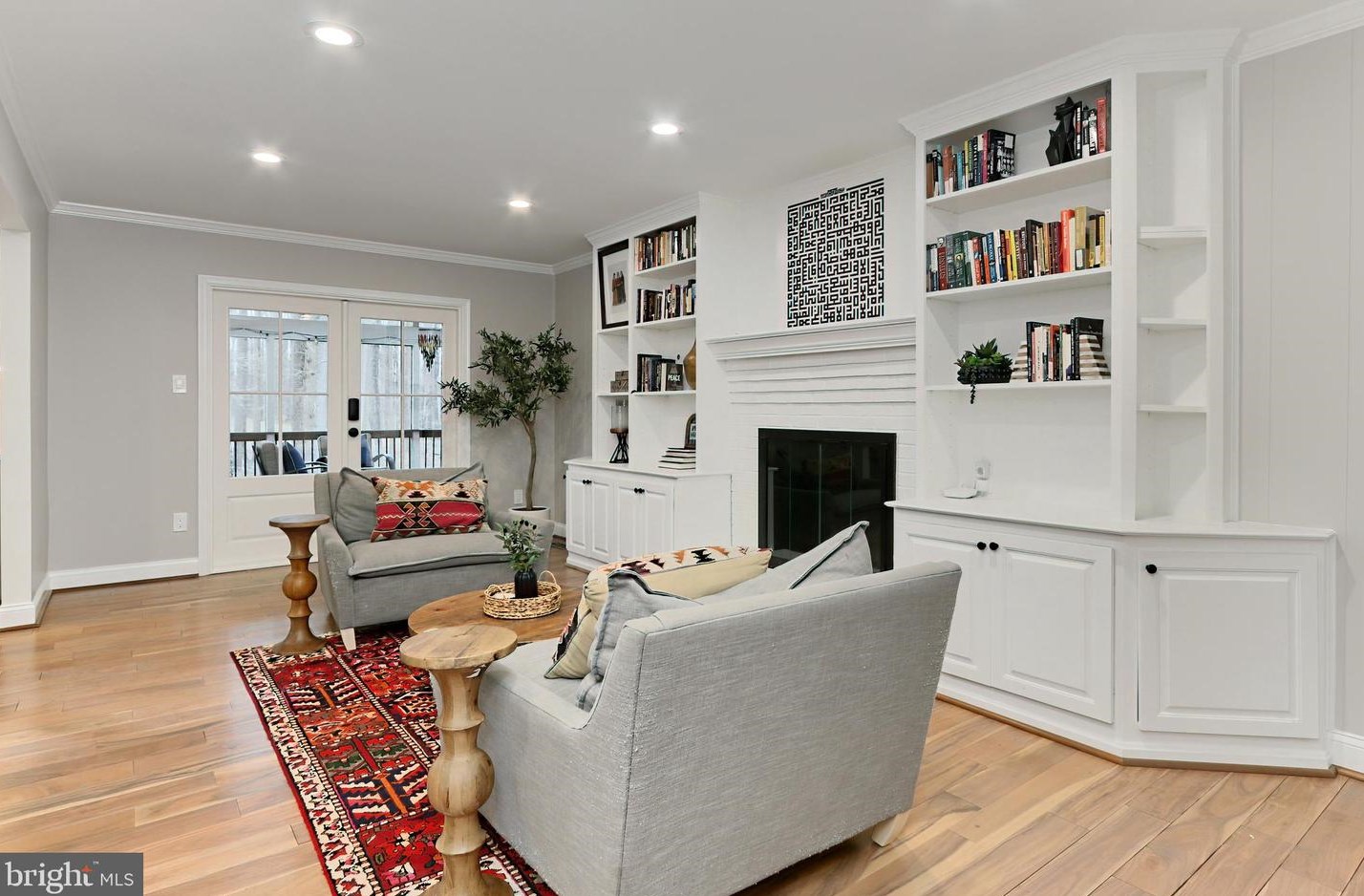 5719 Jonathan Mitchell Rd, Fairfax VA  22039-1402 exterior