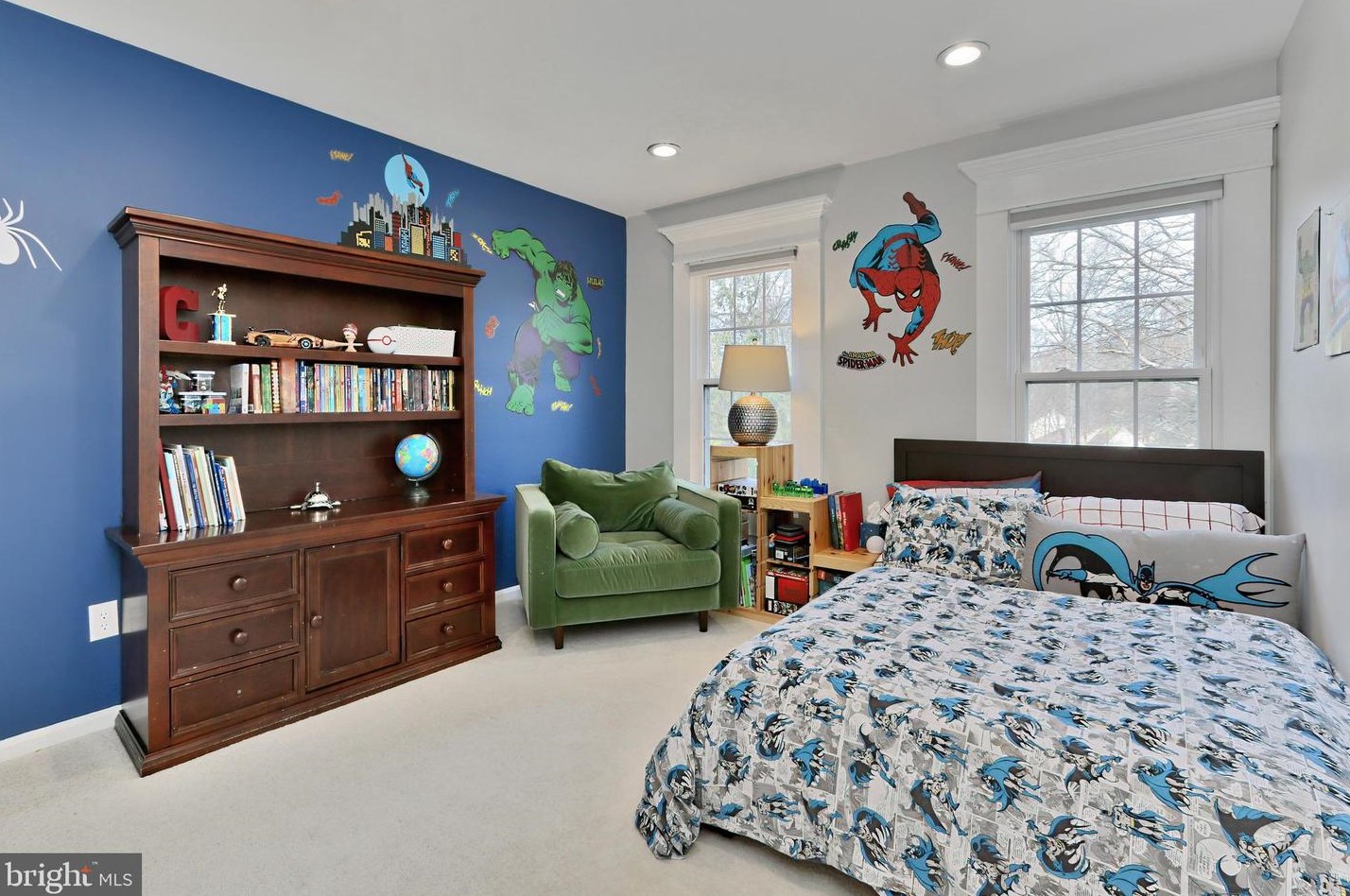 5719 Jonathan Mitchell Rd, Fairfax VA  22039-1402 exterior