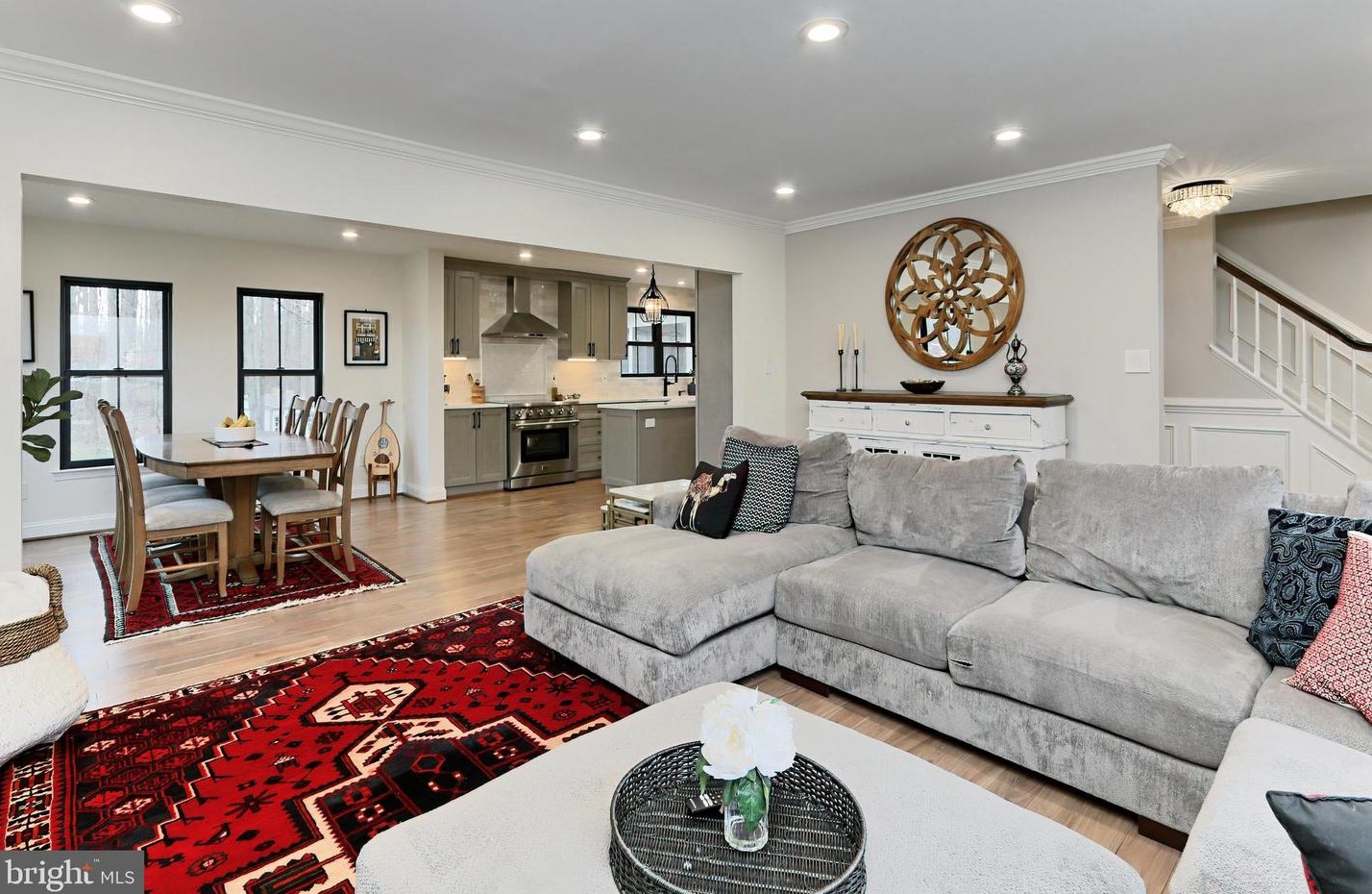 5719 Jonathan Mitchell Rd, Fairfax VA  22039-1402 exterior