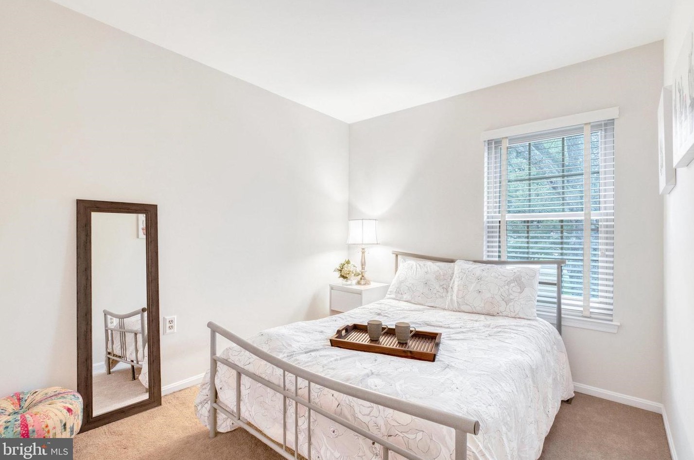 9871 Burke Pond Ct, Springfield VA  22015-2955 exterior