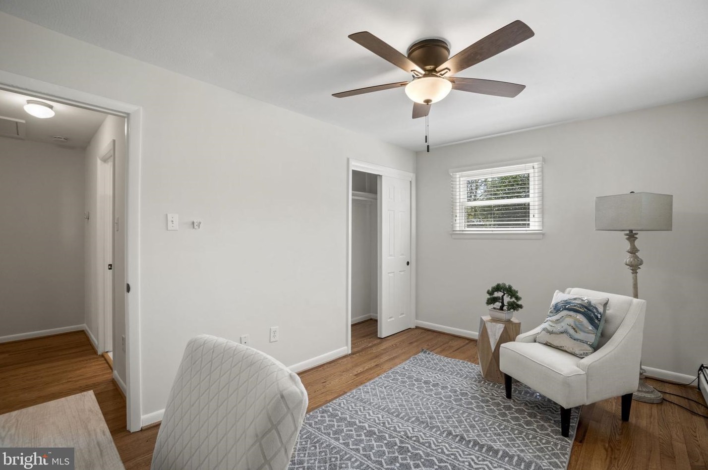 11719 Briggs Ct, Fairfax VA  22030-5703 exterior