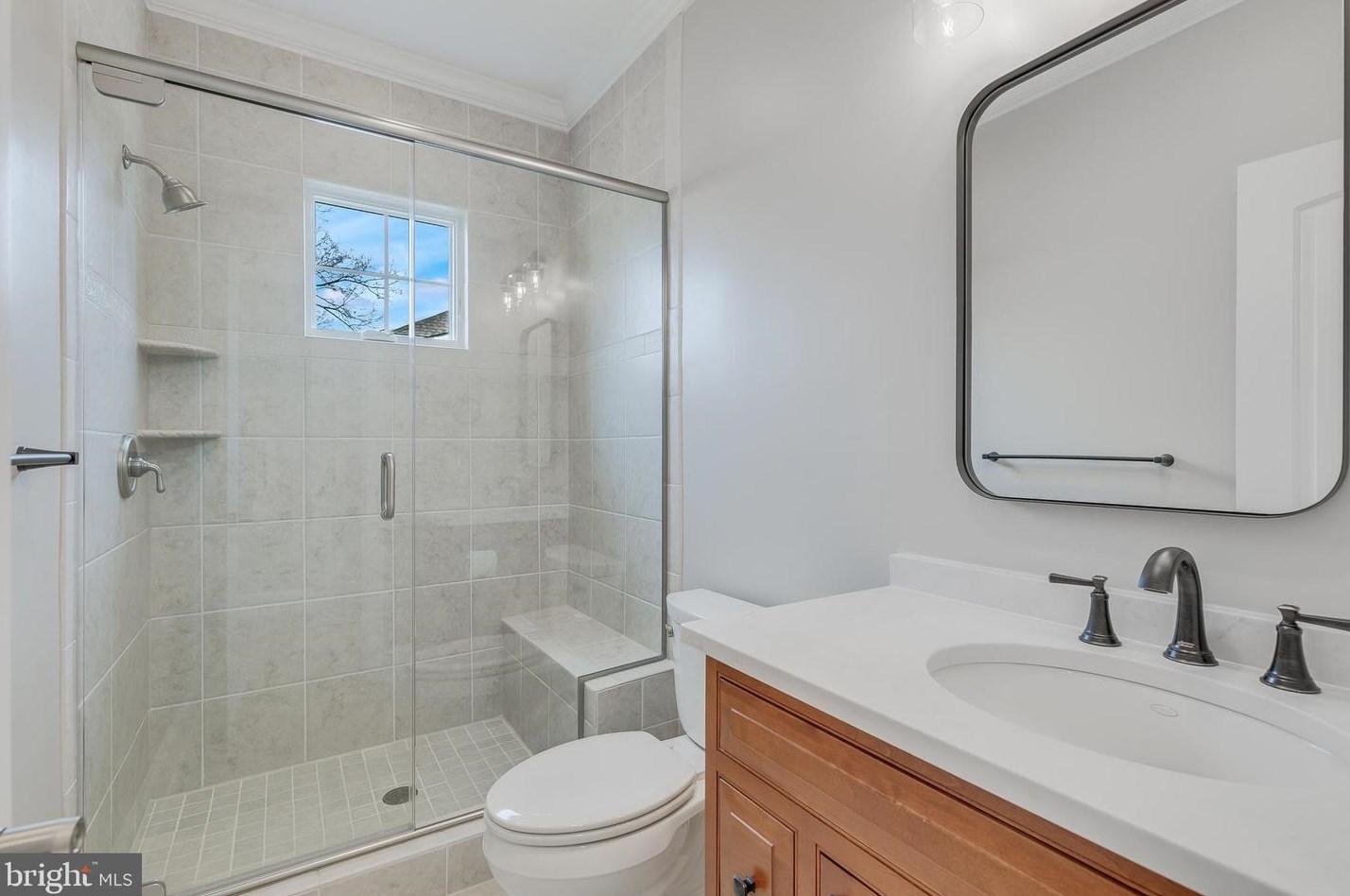 7030 Elizabeth Dr, Mc Lean VA  22101-2623 exterior