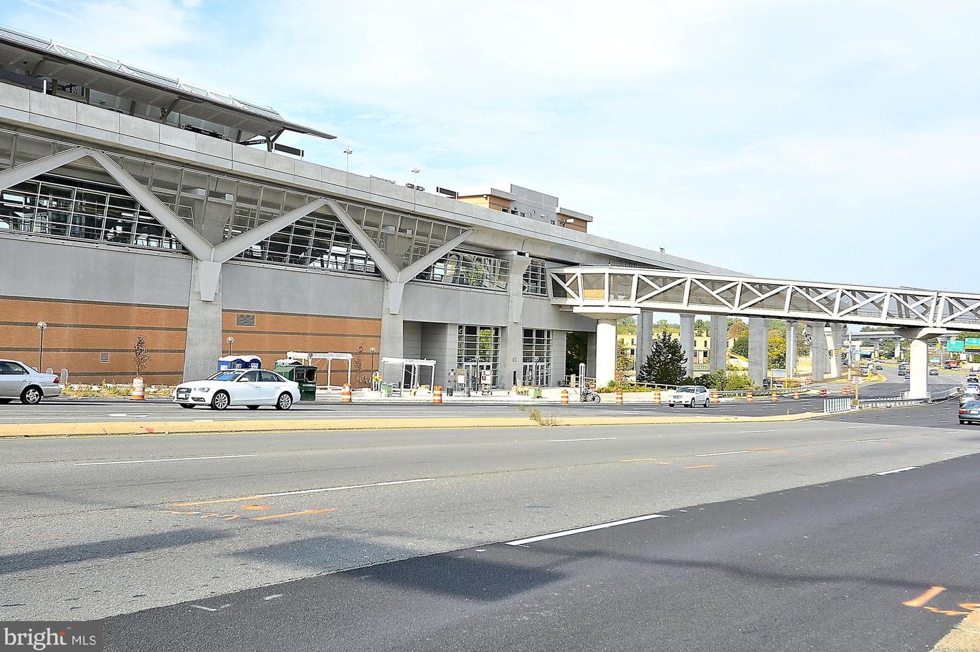 10125 Wendover Dr, Vienna VA  22181-2958 exterior