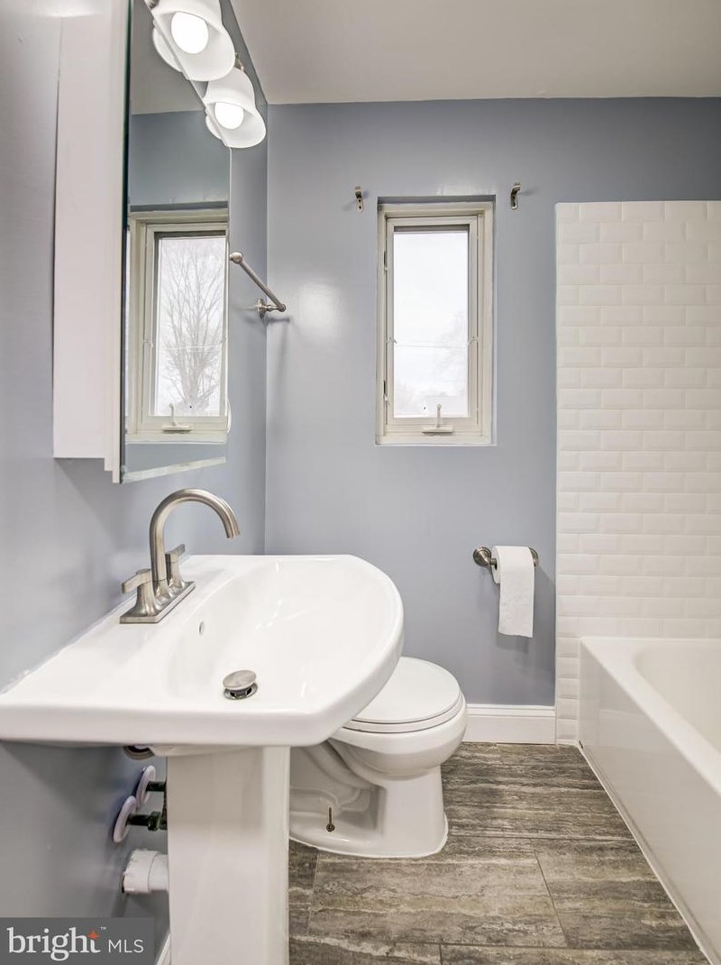 8007 Martha Washington St, Alexandria VA  22309-1350 exterior