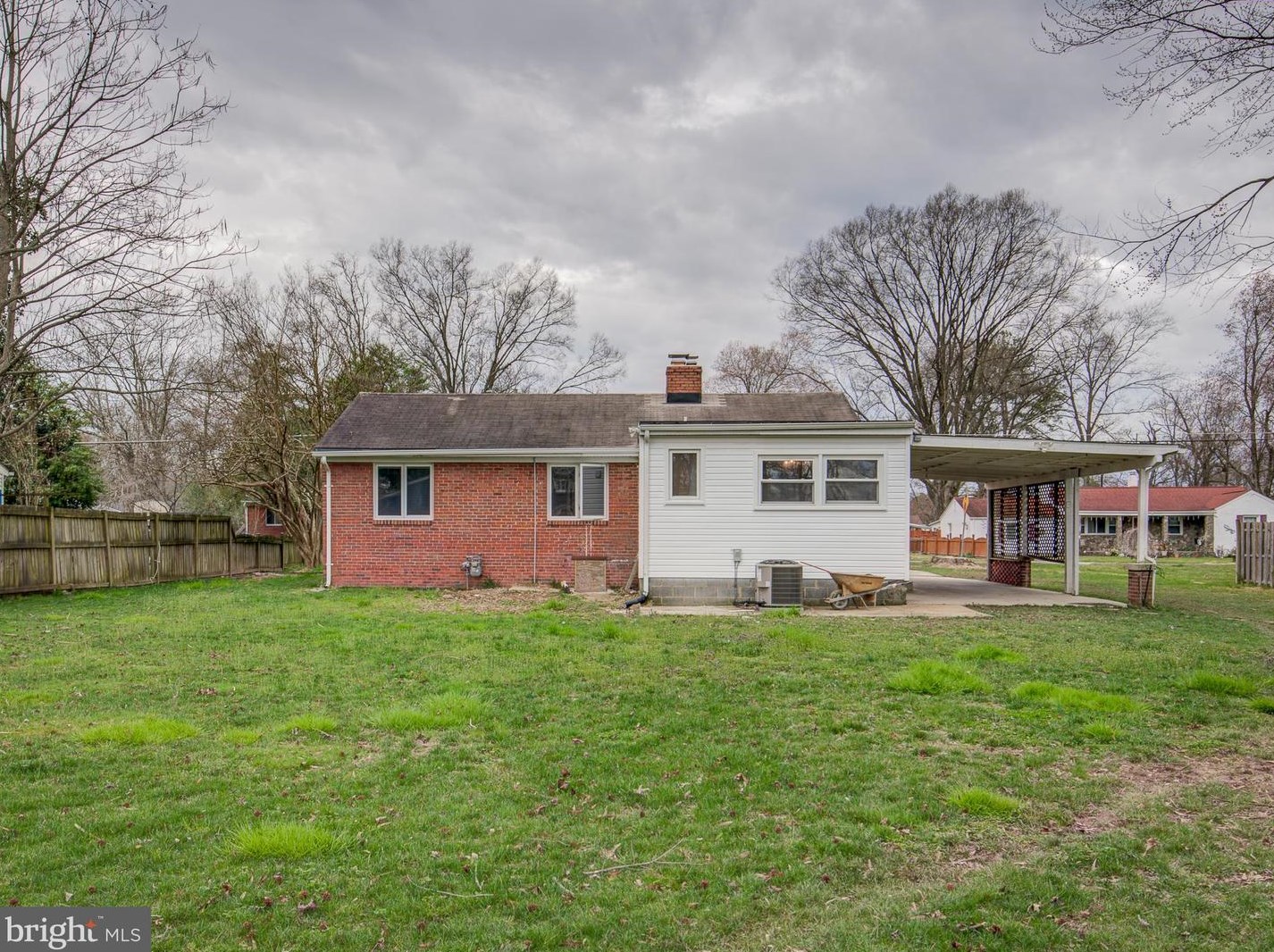 8007 Martha Washington St, Alexandria VA  22309-1350 exterior