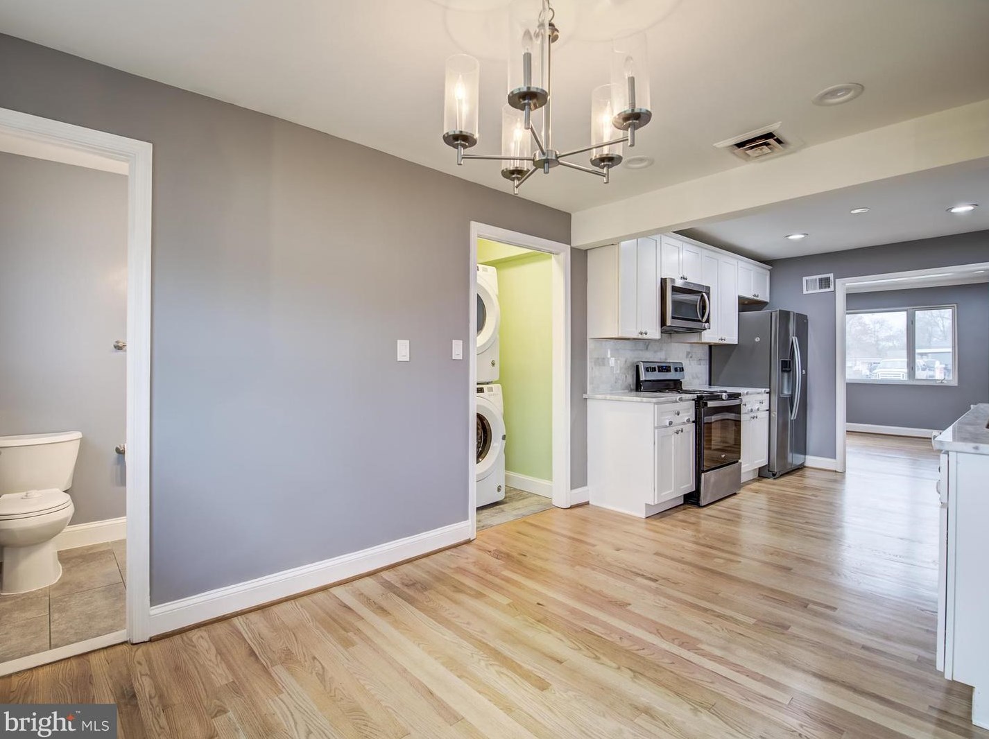 8007 Martha Washington St, Alexandria VA  22309-1350 exterior