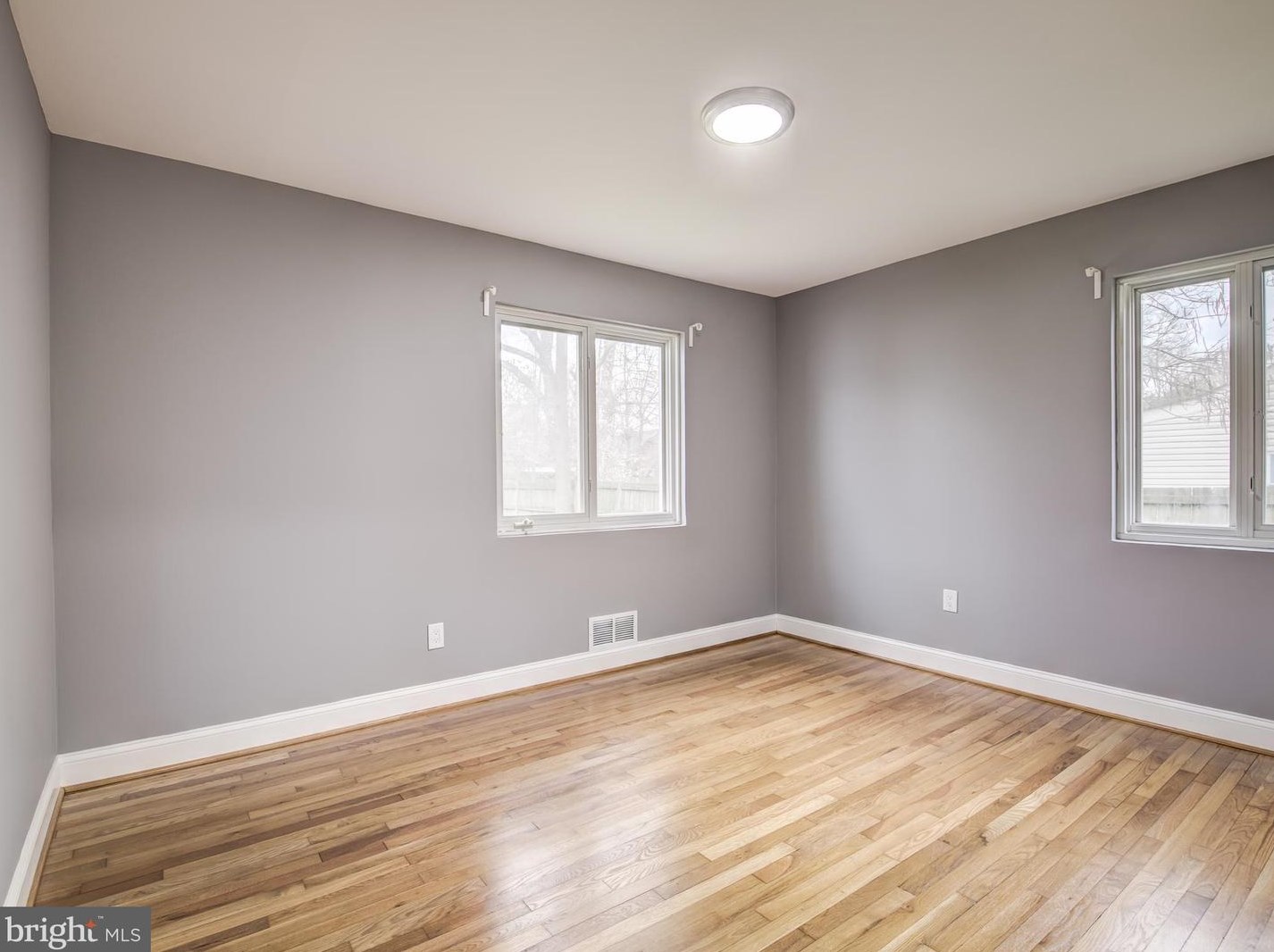 8007 Martha Washington St, Alexandria VA  22309-1350 exterior