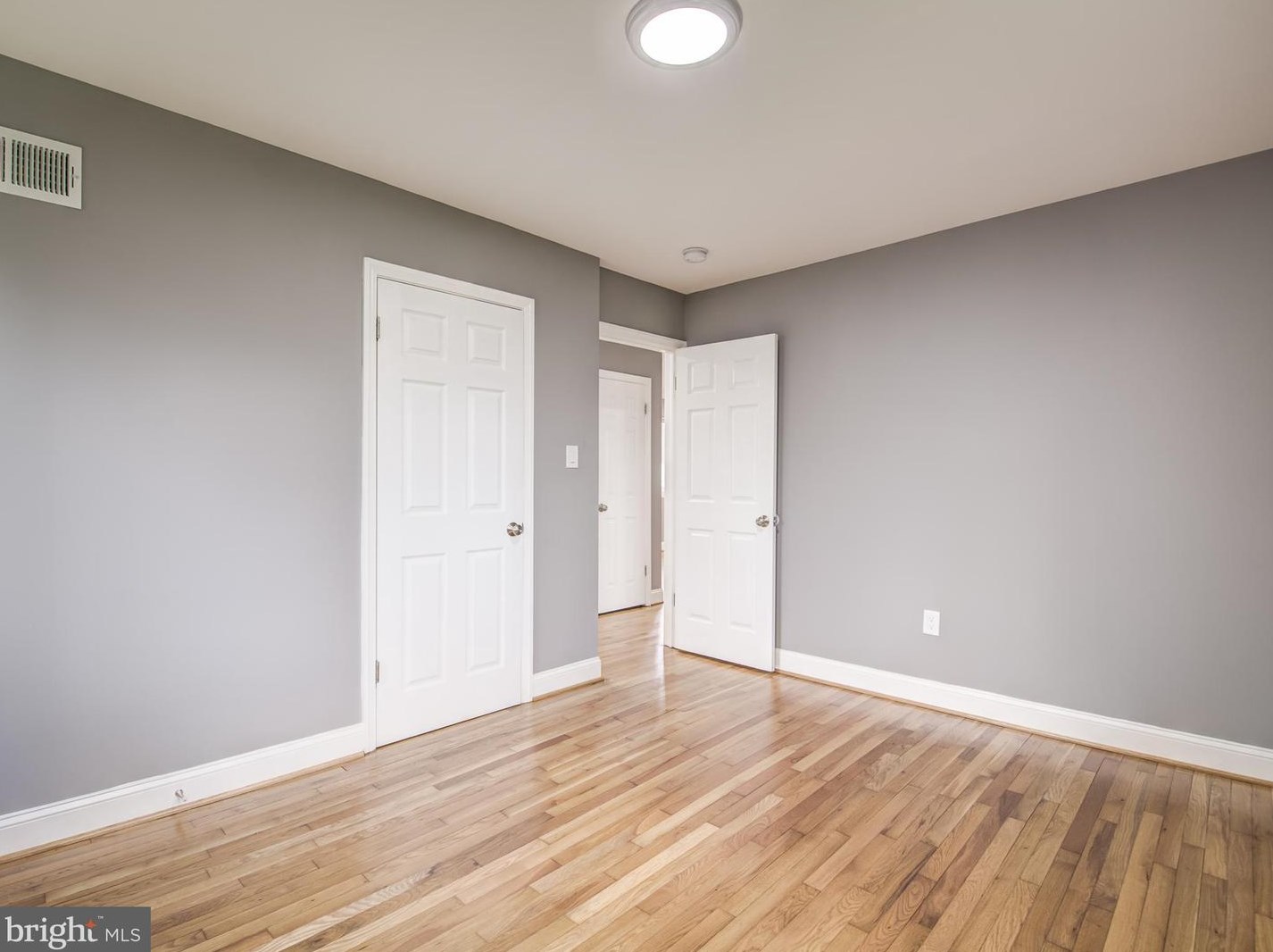 8007 Martha Washington St, Alexandria VA  22309-1350 exterior