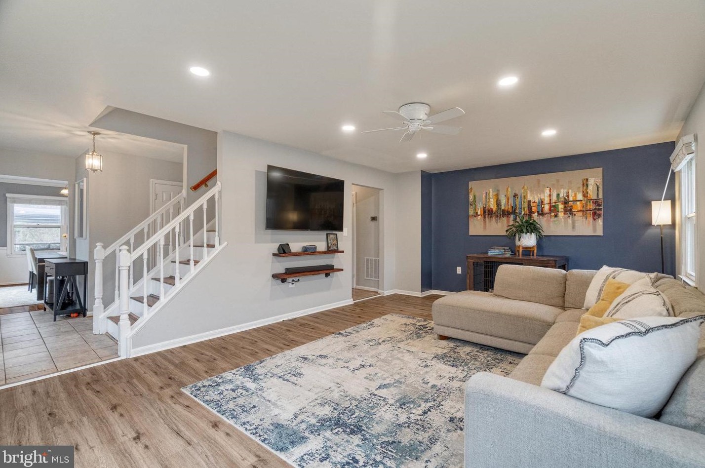 14577 Creek Branch Ct, Centreville VA  20120-1384 exterior