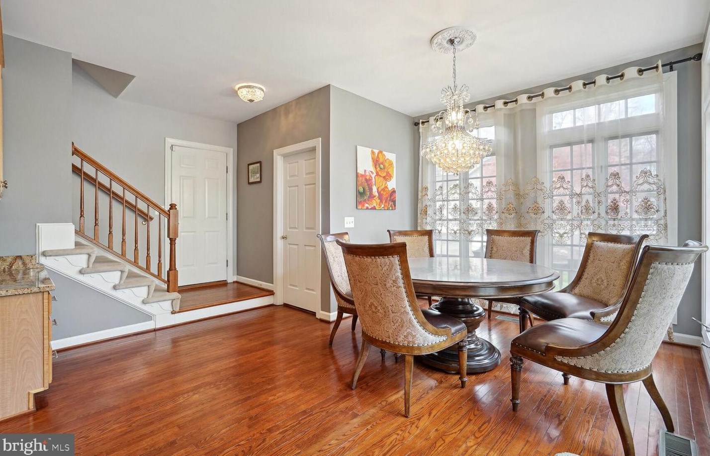 12812 Westbrook Dr, Fairfax VA  22030-8229 exterior