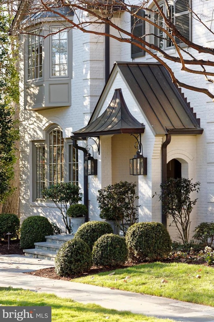 1231 Tottenham Ct, Herndon, VA 20194