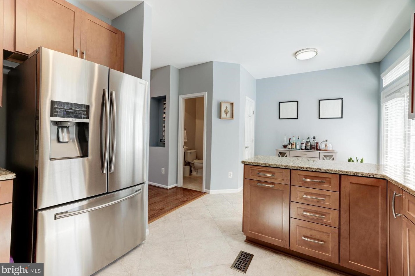 11411 Sunflower Ln, Fairfax VA  22030-6031 exterior