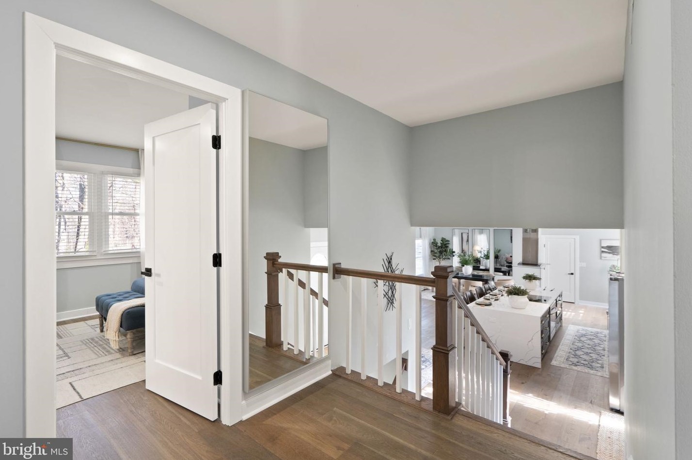 9642 Cinnamon Creek Dr, Vienna VA  22182-1428 exterior