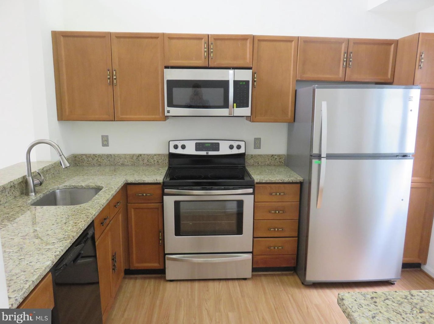 2982 Yarling Ct, Falls Church VA  22042-4475 exterior