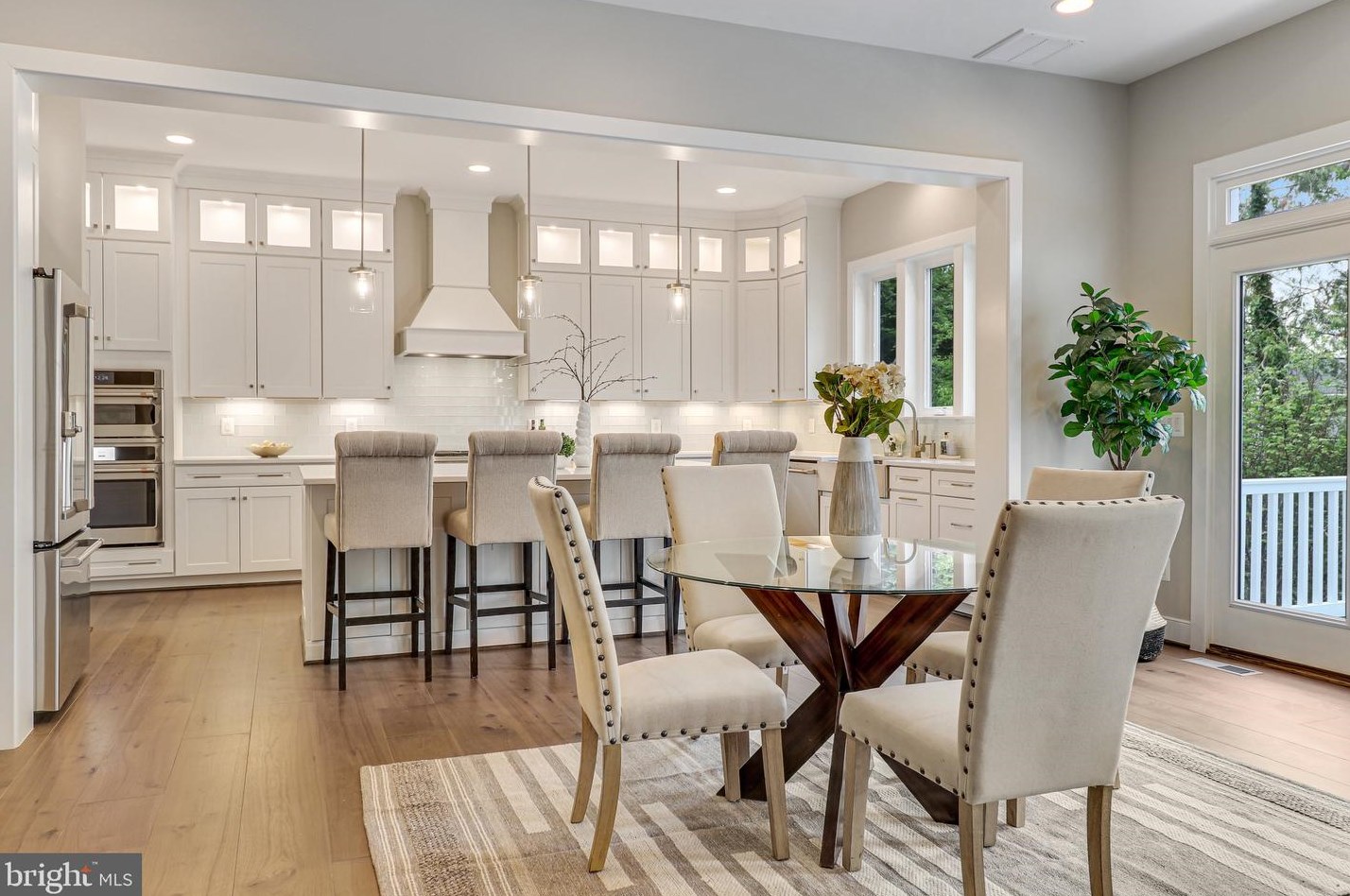 10109 Garrett St, Vienna VA 22181-3148 exterior