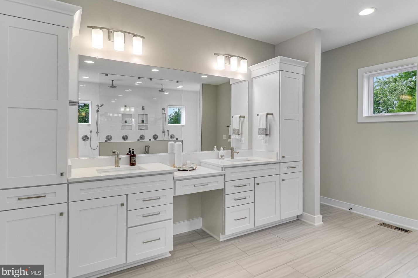 10109 Garrett St, Vienna VA 22181-3148 exterior