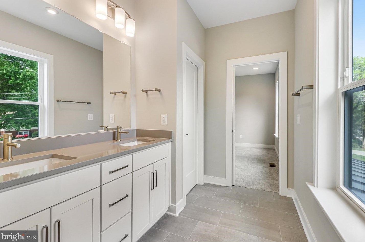 10109 Garrett St, Vienna VA 22181-3148 exterior