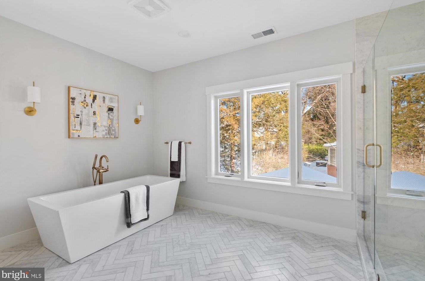 6825 Lemon Rd, Mc Lean VA 22101-5422 exterior