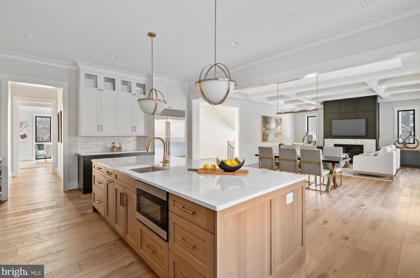 6825 Lemon Rd, Mc Lean VA 22101-5422 exterior