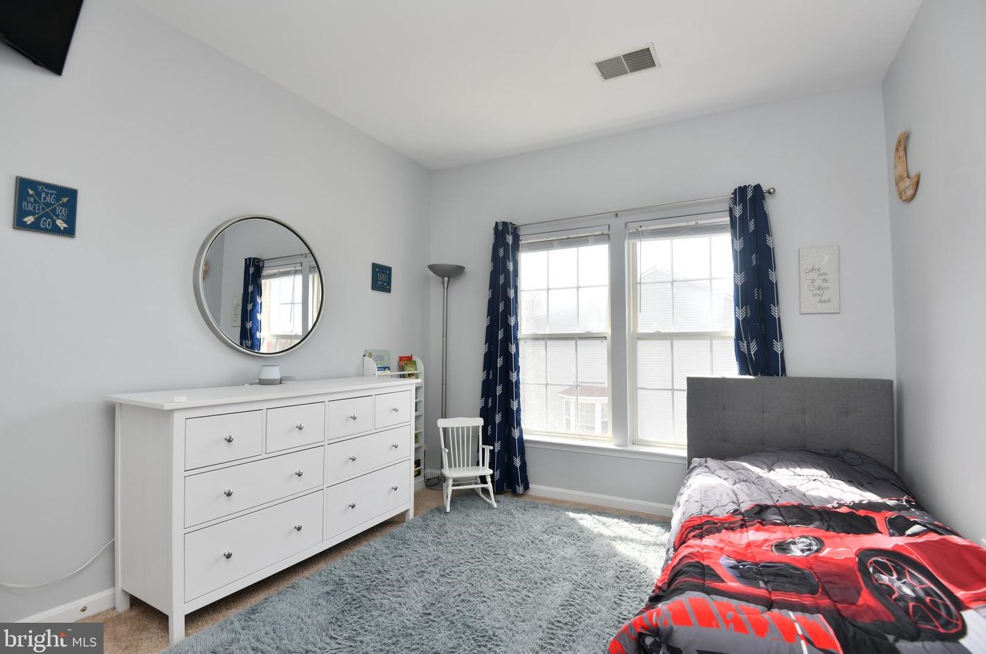 13938 Sawteeth Way, Centreville VA  20121-3032 exterior