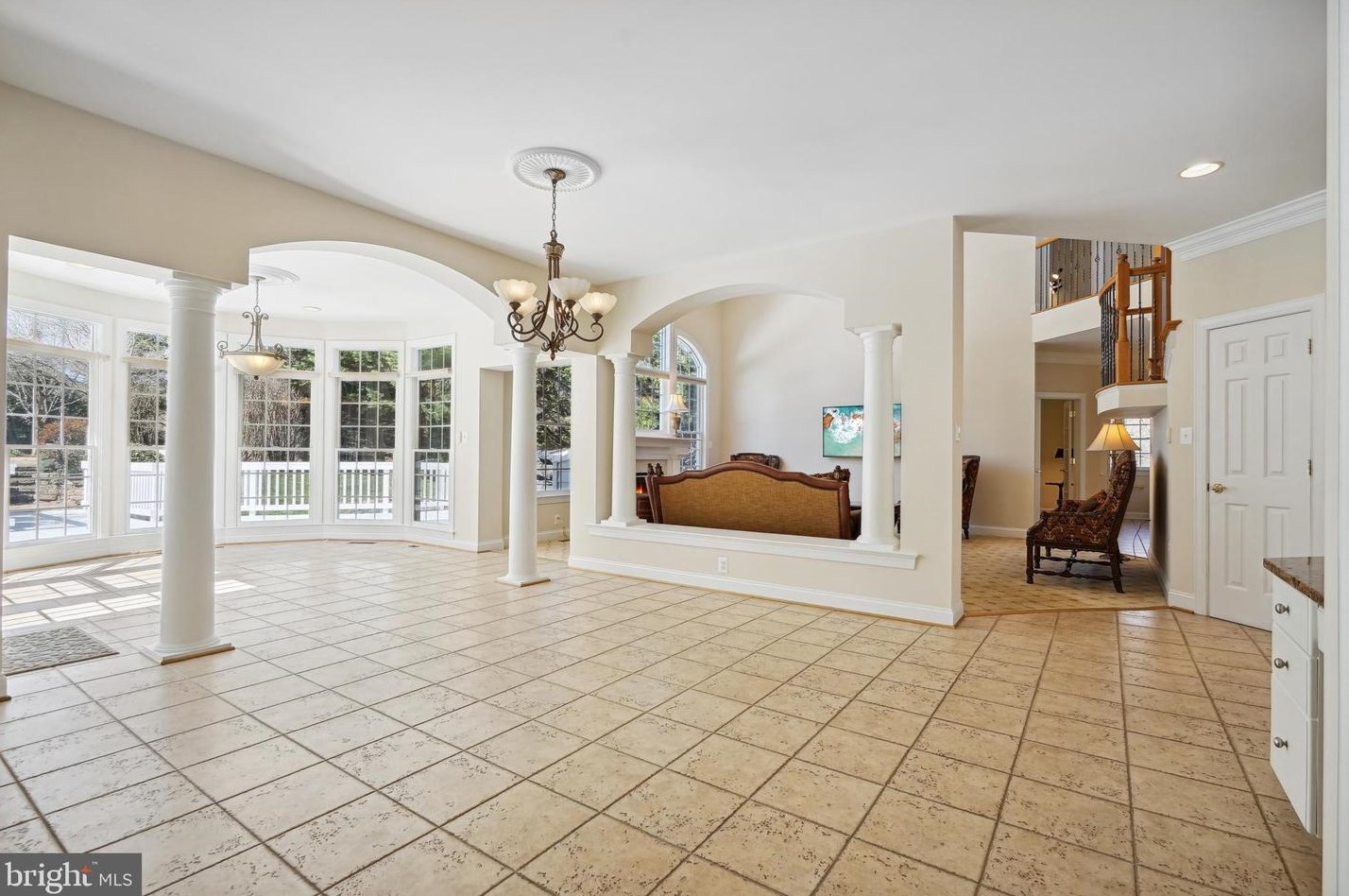 2910 Fox Mill Manor Dr, Vienna VA  22124-1246 exterior