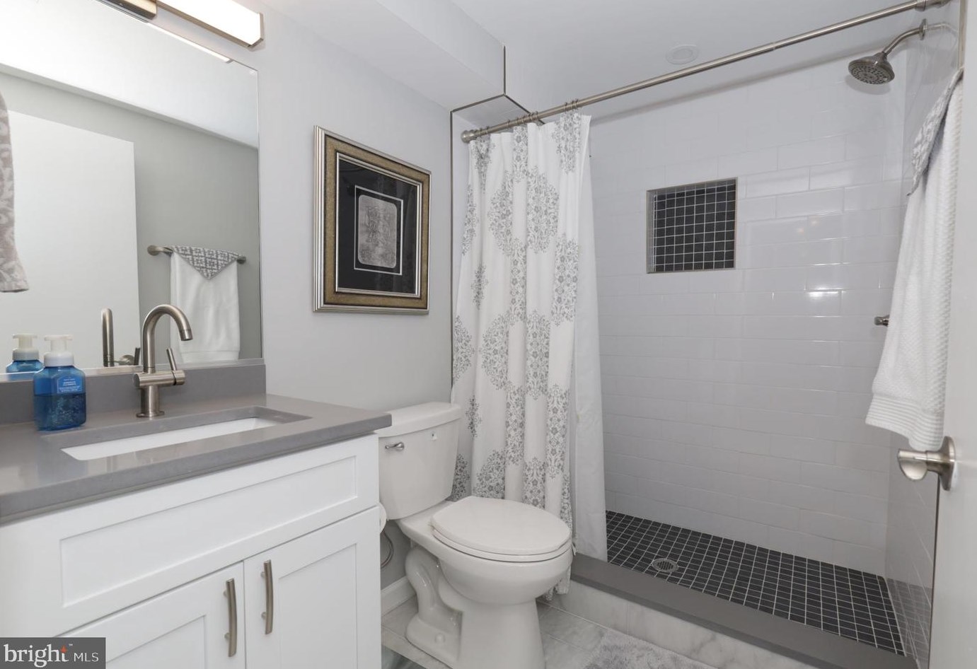 7923 Lake Pleasant Dr, Springfield VA  22153-2750 exterior