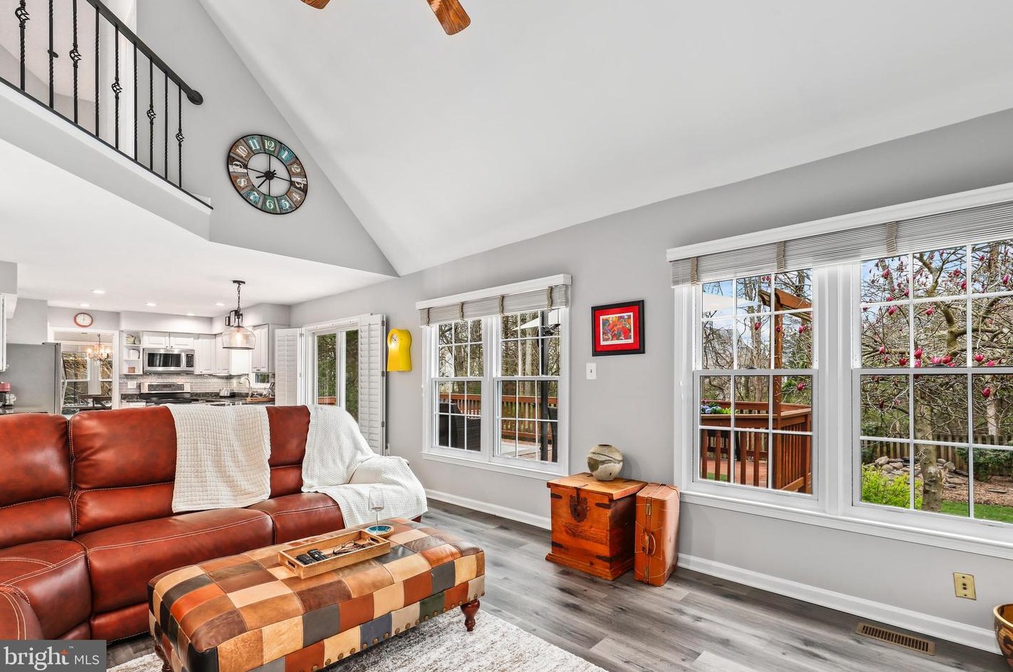 5574 Cedar Break Dr, Centreville VA  20120-3325 exterior