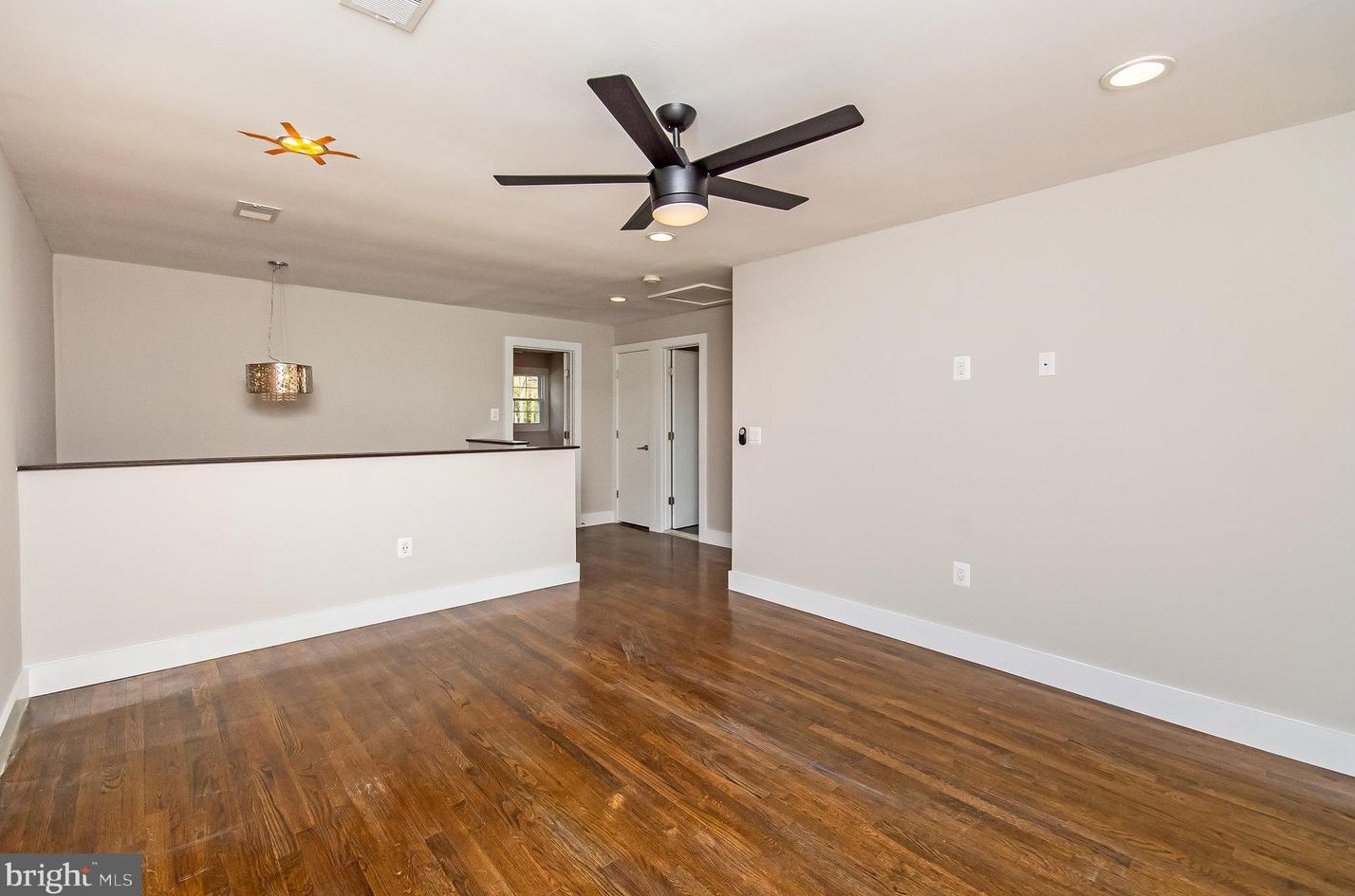 8013 Kidd St, Alexandria VA  22309-1131 exterior