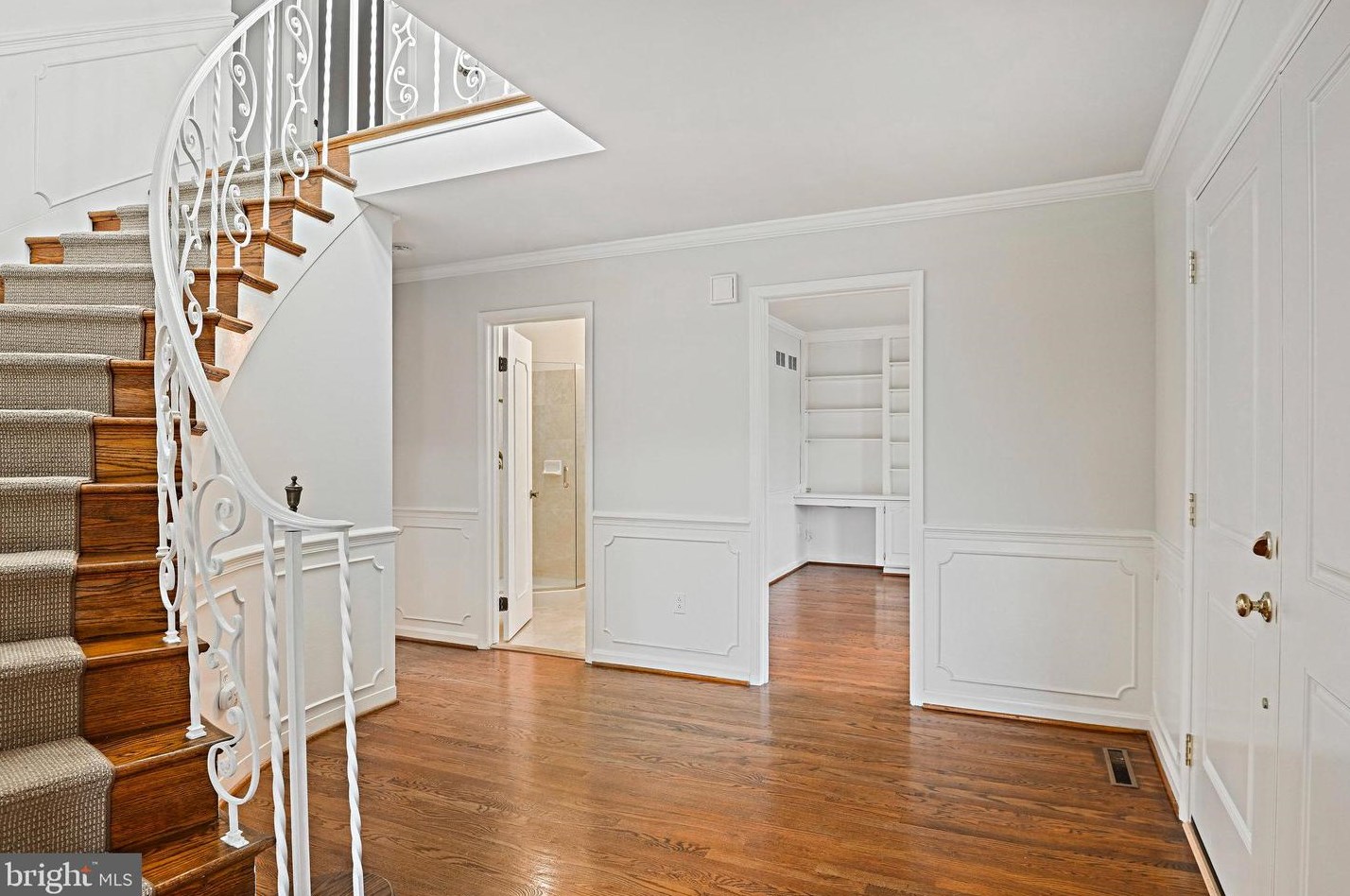 1831 Briar Ridge Ct, Mc Lean VA  22101-4233 exterior