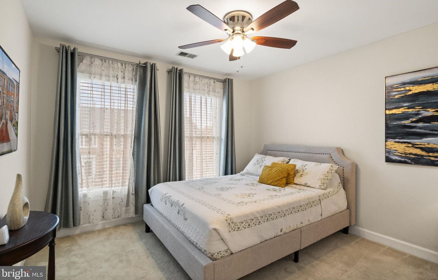 12704 Dogwood Hills Ln, Fairfax VA  22033-3243 exterior