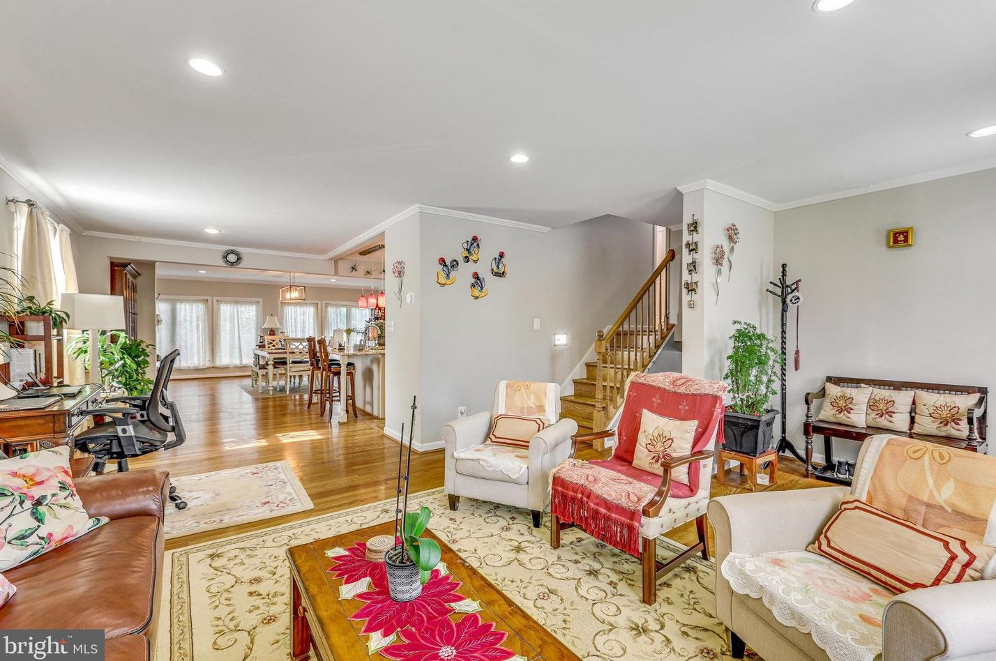 205 Tapawingo Rd, Vienna VA  22180-5975 exterior