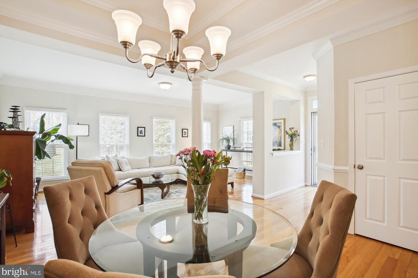 3021 Barden Oaks Ct, Vienna VA  22124-2500 exterior