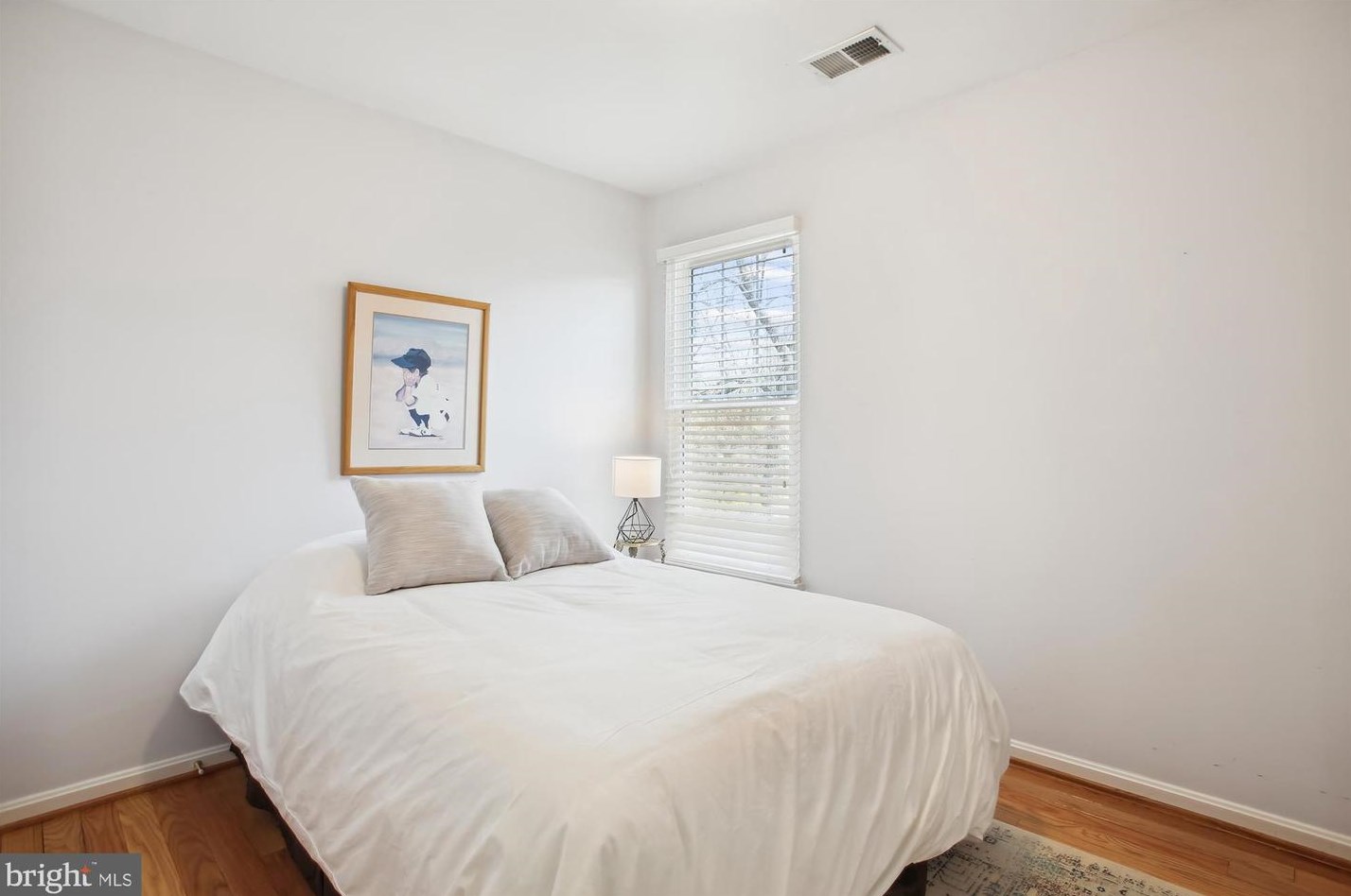 3021 Barden Oaks Ct, Vienna VA  22124-2500 exterior