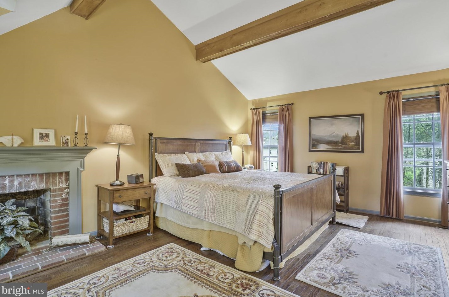 4885 Oakcrest Dr, Fairfax VA  22030-4568 exterior