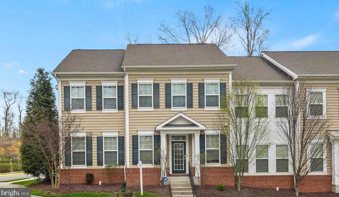 3571 Huntley Manor Ln, Alexandria VA  22306-5111 exterior