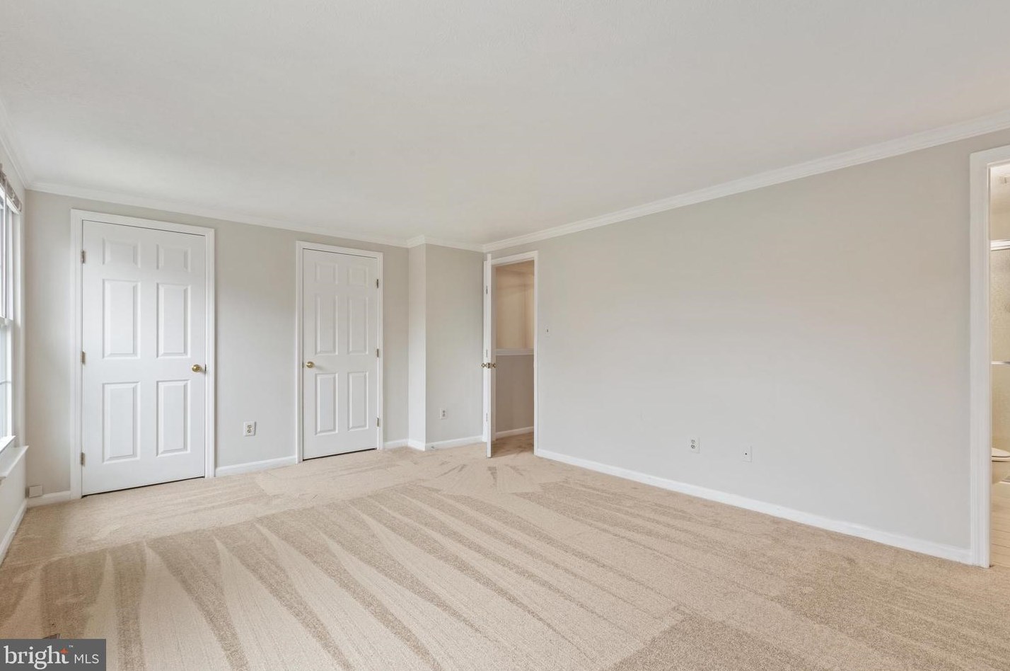13941 Winding Ridge Ln, Centreville VA  20121-4809 exterior
