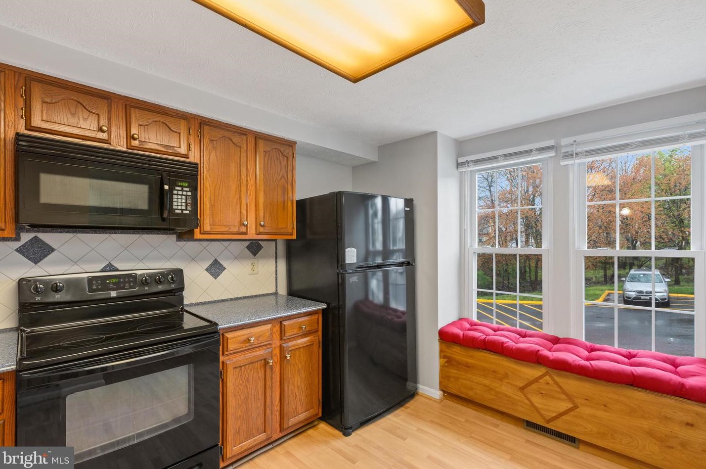 13941 Winding Ridge Ln, Centreville VA  20121-4809 exterior