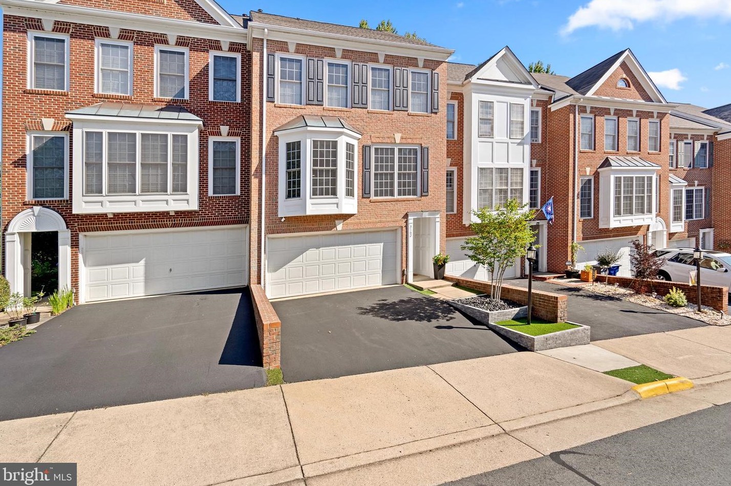 3162 Grovehurst Pl, Alexandria VA  22310-2350 exterior