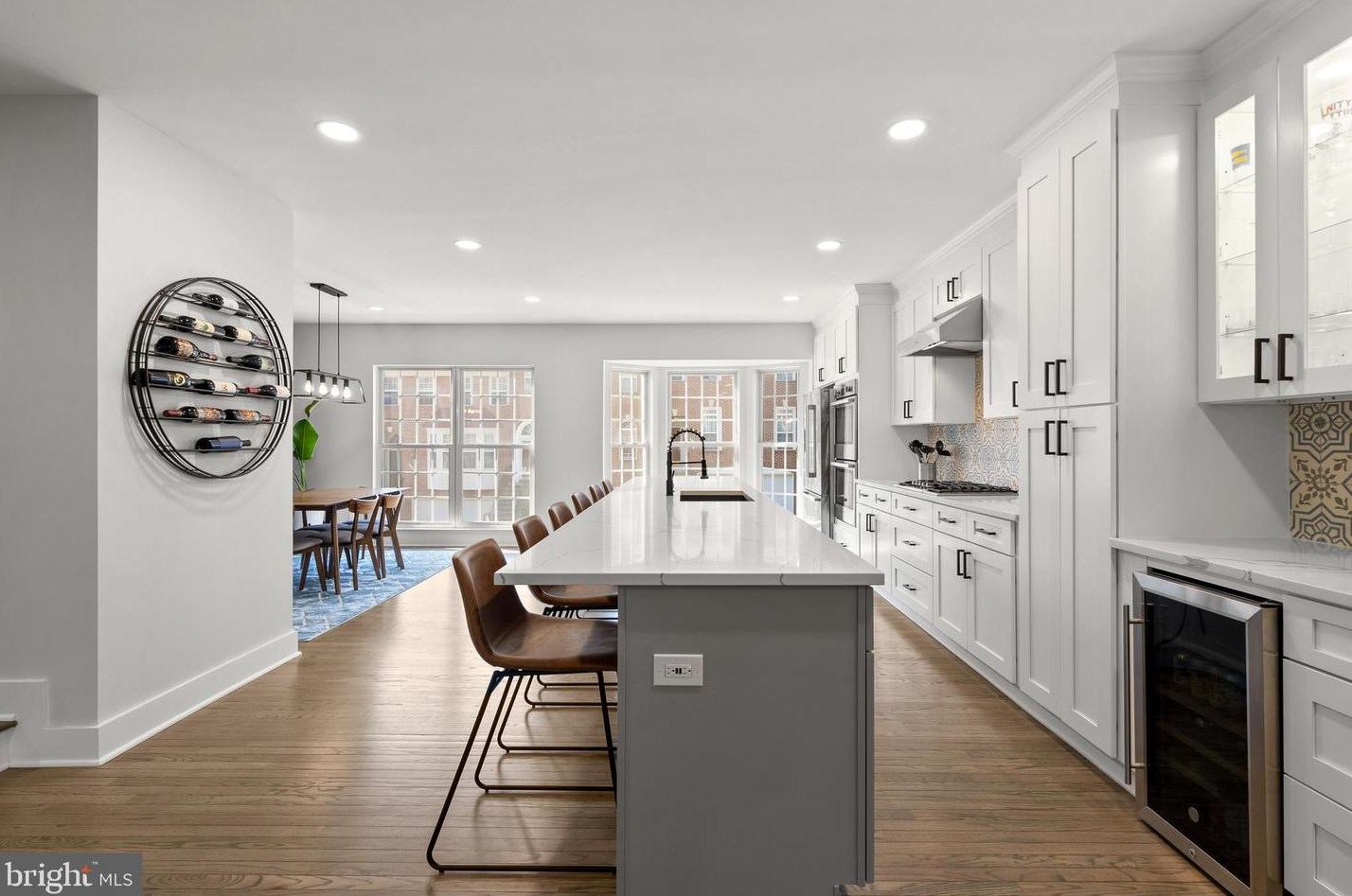 3162 Grovehurst Pl, Alexandria VA  22310-2350 exterior