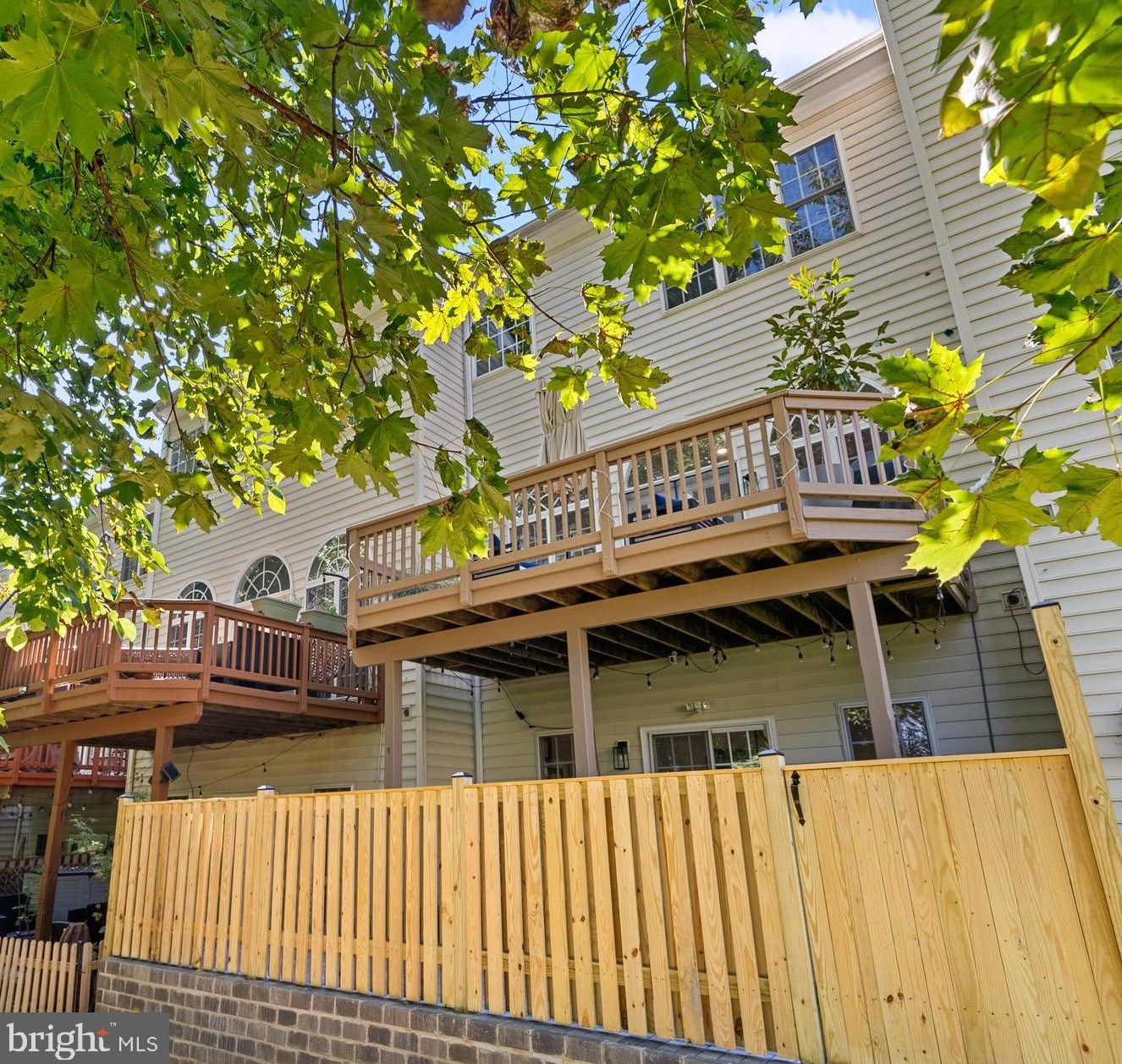 3162 Grovehurst Pl, Alexandria VA  22310-2350 exterior