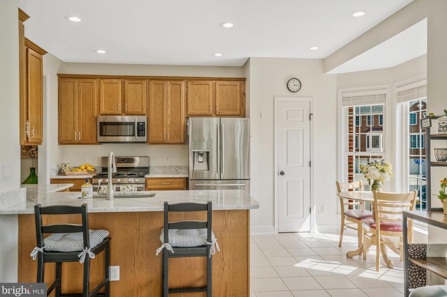 9245 Laurel Ridge Crossing Rd, Lorton VA  22079-2959 exterior