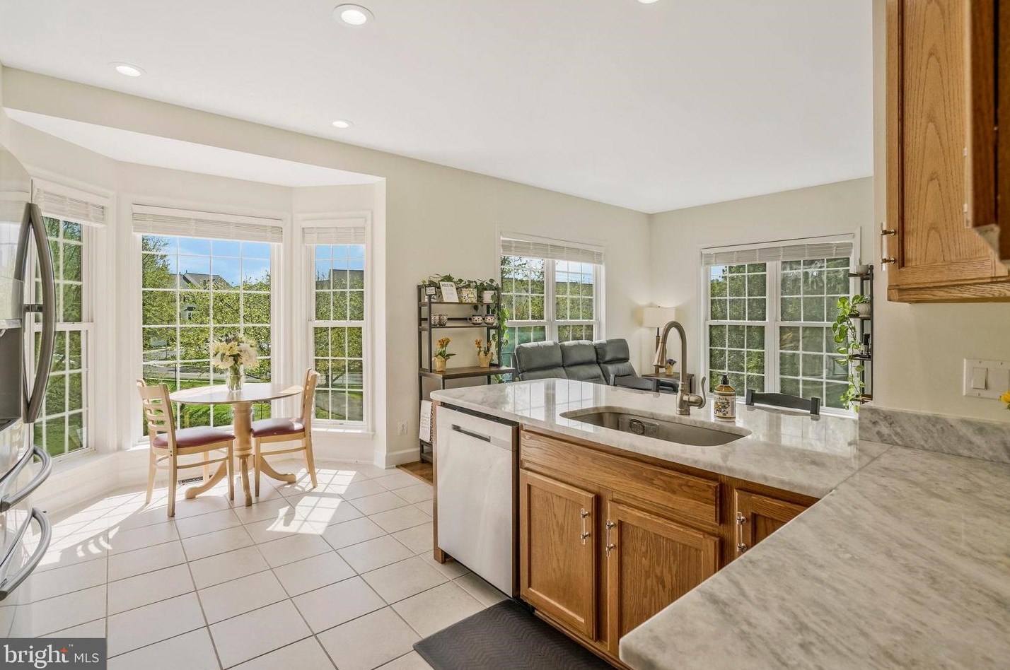 9245 Laurel Ridge Crossing Rd, Lorton VA  22079-2959 exterior