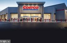 13704 Cabells Mill Dr, Centreville VA  20120-1740 exterior